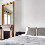 Rent 3 bedroom apartment of 123 m² in paris