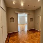Affitto 4 camera appartamento di 200 m² in Milano