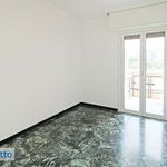 Rent 6 bedroom apartment of 105 m² in Genoa