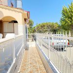 Rent 5 bedroom house of 422 m² in İzmir