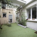 Appartement de 200 m² avec 1 chambre(s) en location à Paris