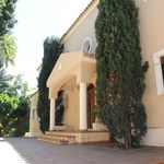 Rent 6 bedroom house of 540 m² in Málaga
