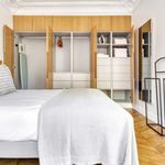 Appartement de 93 m² avec 2 chambre(s) en location à Provence-Opéra – Grands Boulevards