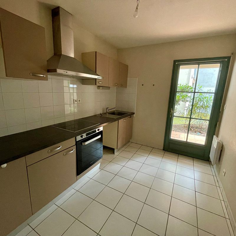 Location appartement 3 pièces, 66.37m², L'Isle-Jourdain
