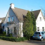 Rent 7 bedroom house of 285 m² in Houten
