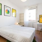 Rent a room of 107 m² in Lyon