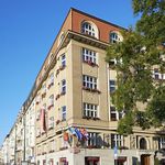 Rent 4 bedroom apartment of 177 m² in Praha