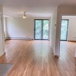 Rent 1 bedroom apartment of 65 m² in Queens