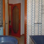 Rent 3 bedroom house of 120 m² in Montepaone
