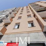 Rent 2 bedroom apartment of 35 m² in Milano