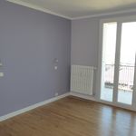 Rent 4 bedroom apartment of 87 m² in Rodez