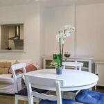 Rent a room of 110 m² in Valencia