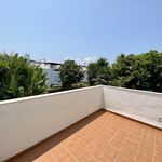 Rent 5 bedroom house of 378 m² in Marbella