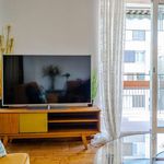 Rent a room of 250 m² in Valencia