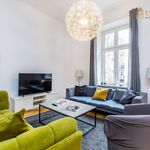 Rent 3 bedroom apartment of 83 m² in Krakow
