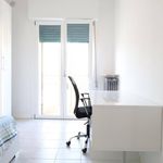 Rent 1 bedroom apartment of 10 m² in Vicenza