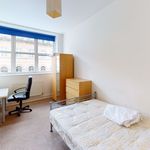 3 bedroom apartment in Bristol