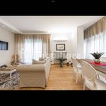 Rent 2 bedroom apartment of 85 m² in Bari