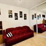 Rent 3 bedroom apartment of 74 m² in Warsaw