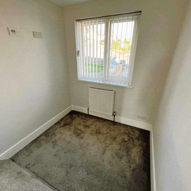 Terraced House to rent on Ashford Close Plymouth,  PL3, United kingdom Lipson Vale