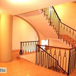 Affitto 4 camera appartamento di 98 m² in Bologna