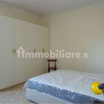 Affitto 3 camera appartamento di 75 m² in Firenze