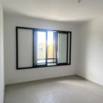 Rent 3 bedroom apartment of 61 m² in Marseille