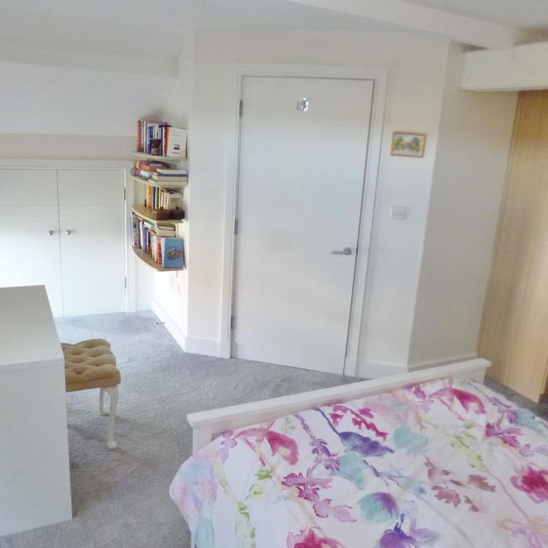 1 bedroom flat to rent Leavesden Green