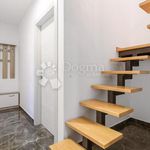 Rent 4 bedroom apartment of 150 m² in Pobri
