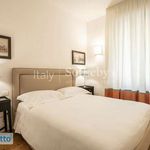Rent 5 bedroom apartment of 127 m² in Firenze