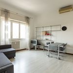Affitto 1 camera appartamento di 65 m² in Milan