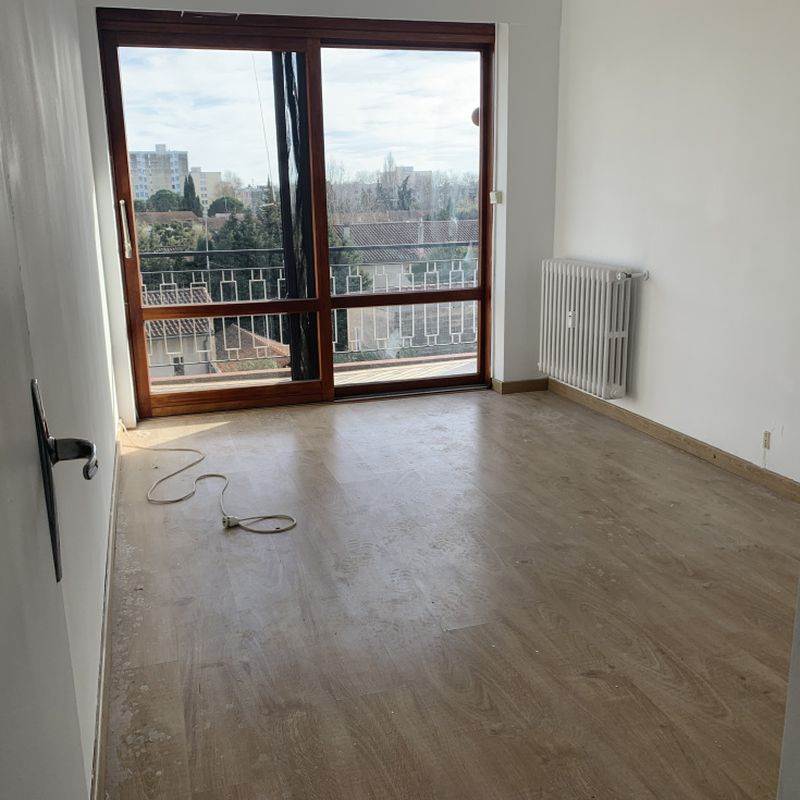 Appartement  60 m² -   3 Pièces -  Avignon (84000)