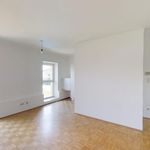 Rent 2 bedroom apartment of 72 m² in Premstätten