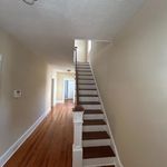 Rent 3 bedroom house of 165 m² in Fredericksburg City