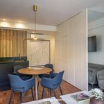 Rent 2 bedroom apartment of 59 m² in Lisboa
