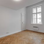 Rent 3 bedroom apartment of 91 m² in Prague