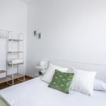 Rent 3 bedroom apartment of 95 m² in València