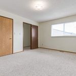 Rent 3 bedroom apartment of 91 m² in Edmonton
