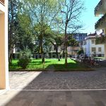 Rent 5 bedroom apartment of 100 m² in Venezia