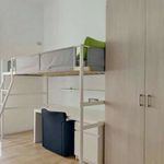 Rent 3 bedroom house of 78 m² in Milano
