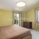 Rent 5 bedroom house of 300 m² in Capalbio
