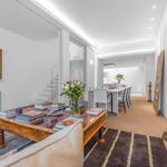 Rent 5 bedroom house of 243 m² in Kensington
