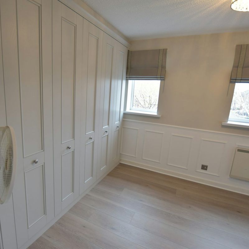 Town House to rent on Meadowbrook Court Stone,  ST15, United kingdom Little Stoke