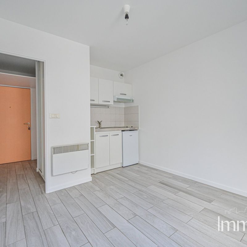 Appartement  1 pièce (studio) - 17.54m² Montrouge