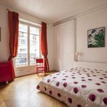 Rent 1 bedroom apartment of 50 m² in Paris 3e Arrondissement