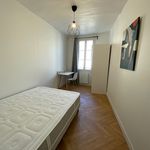 Rent 3 bedroom apartment of 50 m² in Aix-en-Provence