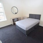 Rent 3 bedroom apartment in Stoke-on-Trent