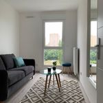Rent 4 bedroom apartment of 101 m² in Villeurbanne