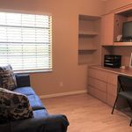 Rent 3 bedroom apartment of 1282 m² in Boynton Beach