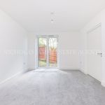 Rent 4 bedroom apartment in Wembley